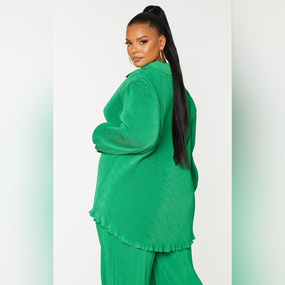 PLUS SIZE 24 Bright Green Plisse 2 Piece Set - Picture 4 of 10